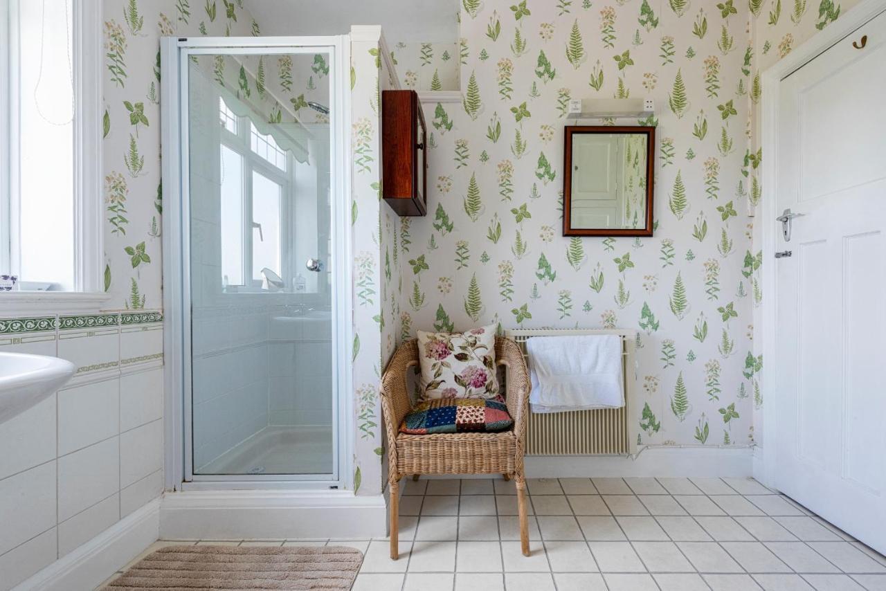The Hillcrest Bed and Breakfast Ecton Eksteriør billede